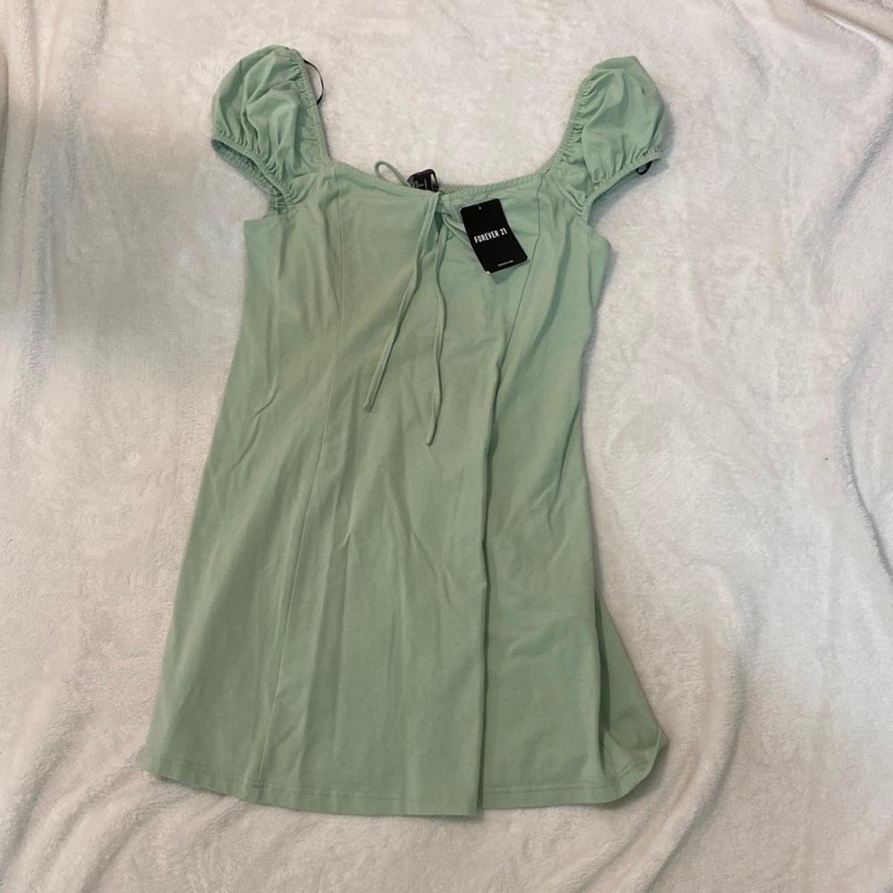 NWT f21 dress in L